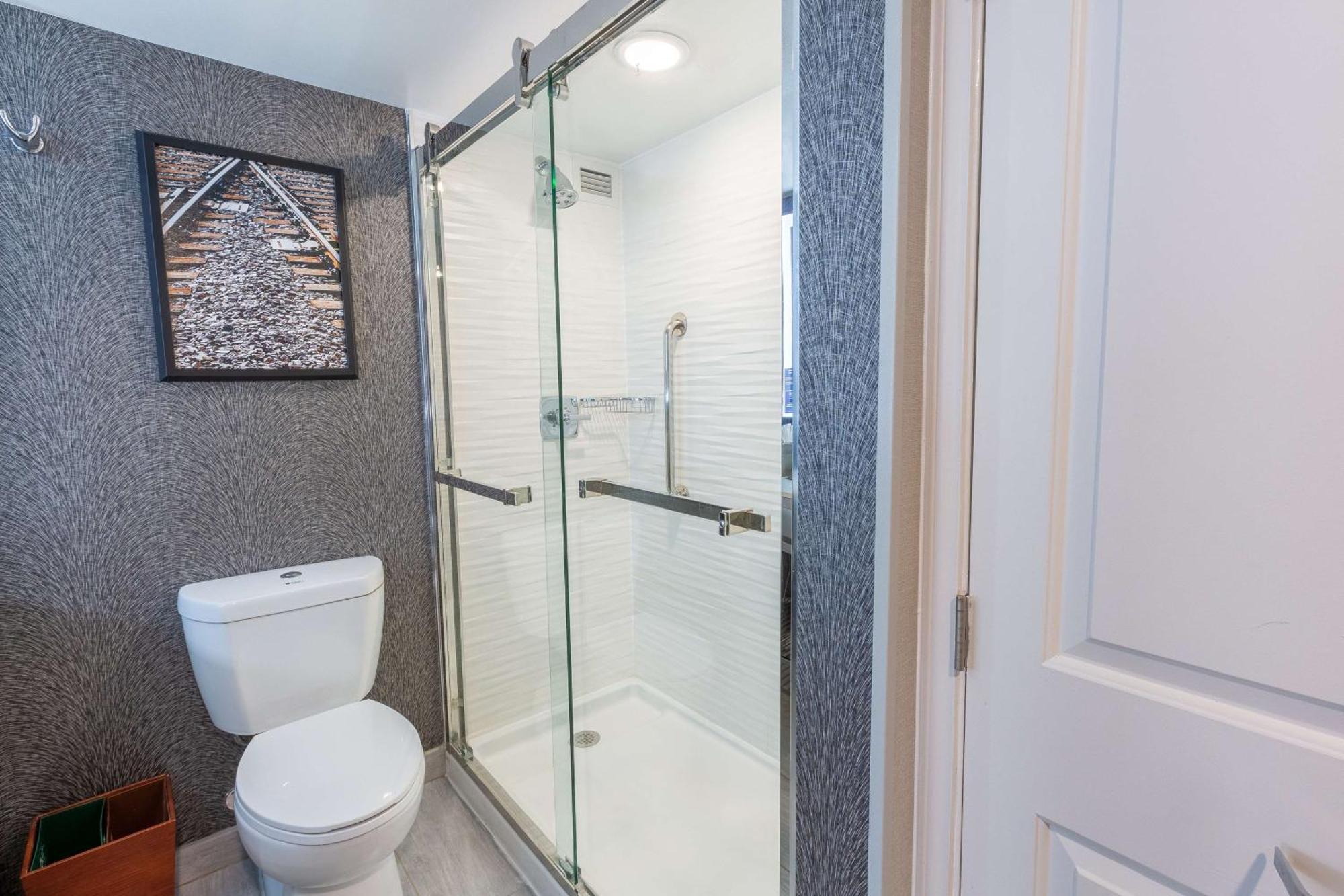 Doubletree By Hilton Dallas/Richardson Bagian luar foto